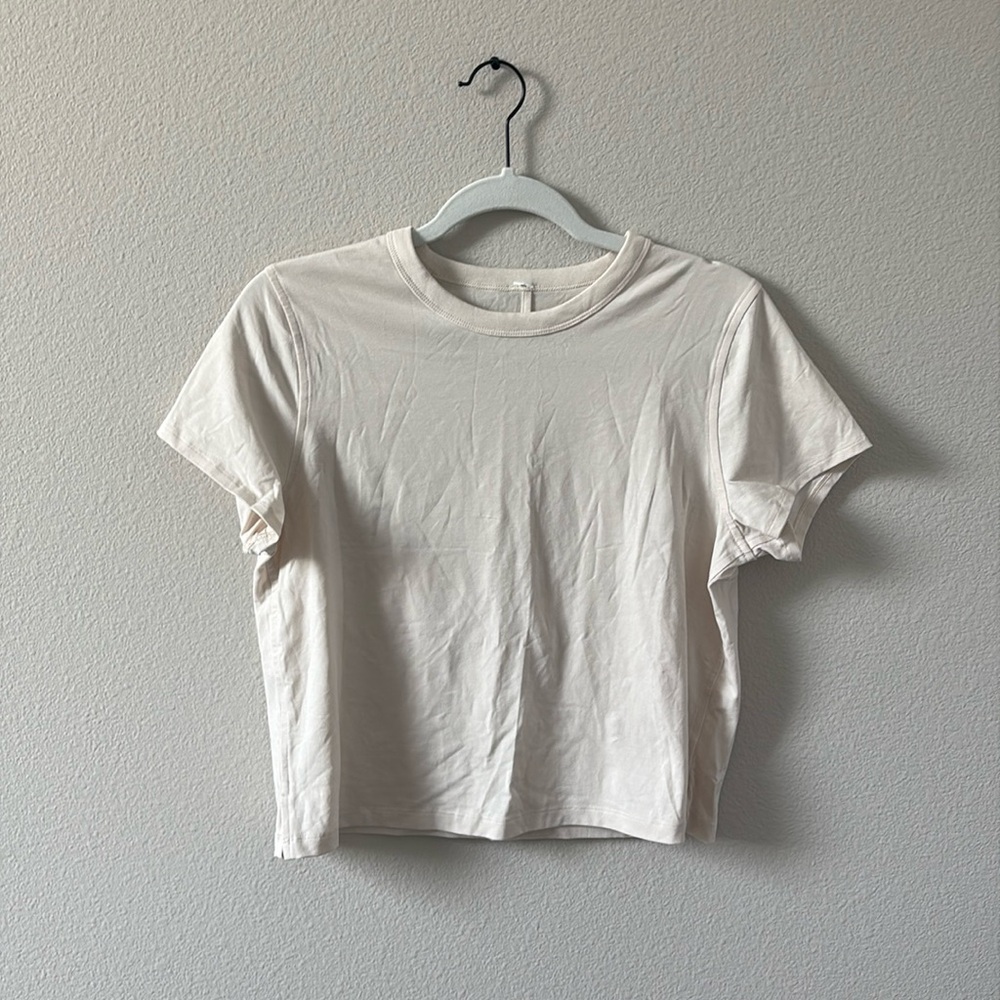 Lululemon pima cotton crop tee in off-white